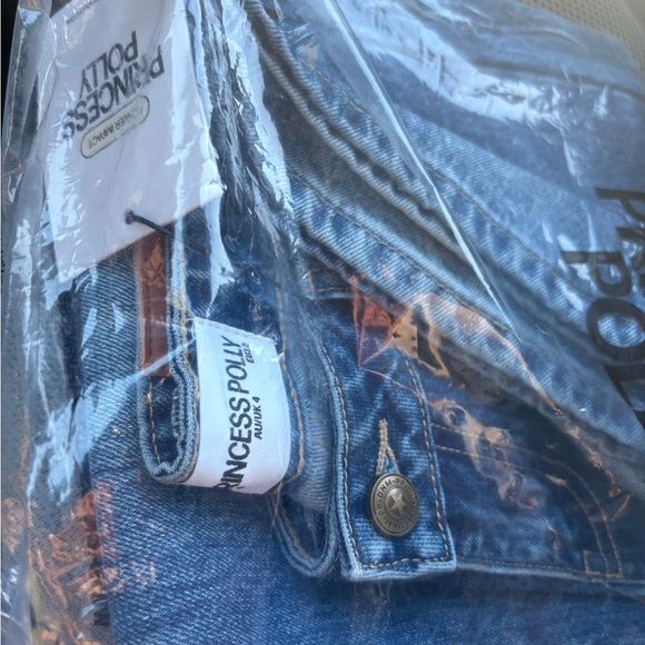 Princess Polly Low Rise Jeans - Picture 3 of 3